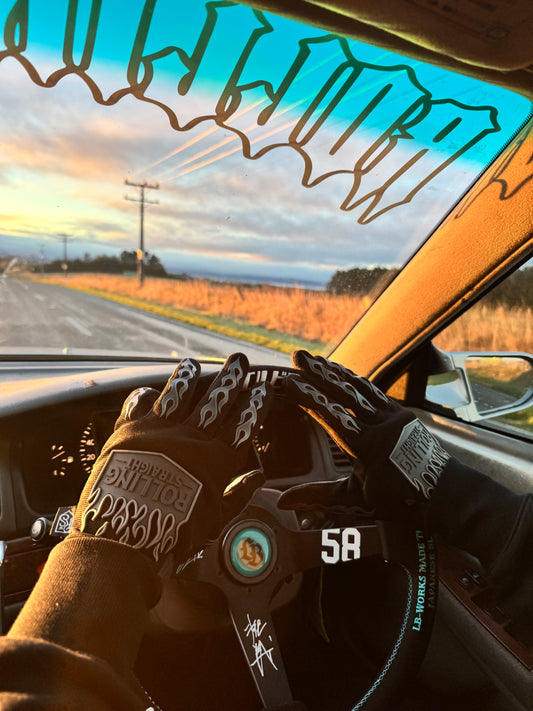 Rolling Straight Premium Flame Gloves